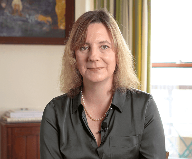 Ruth Scurr
