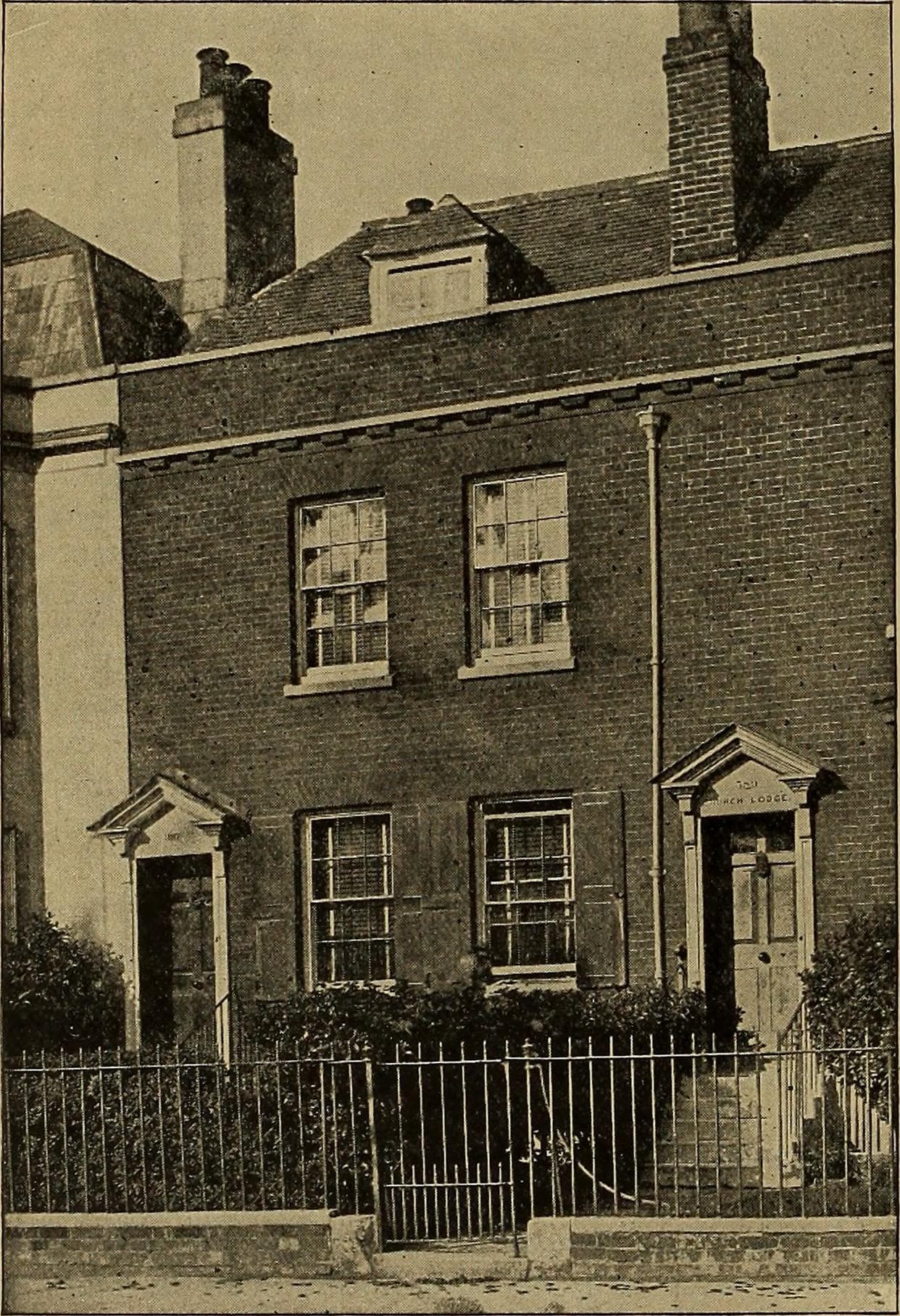 Charles Dickens, self-made Victorian sensation