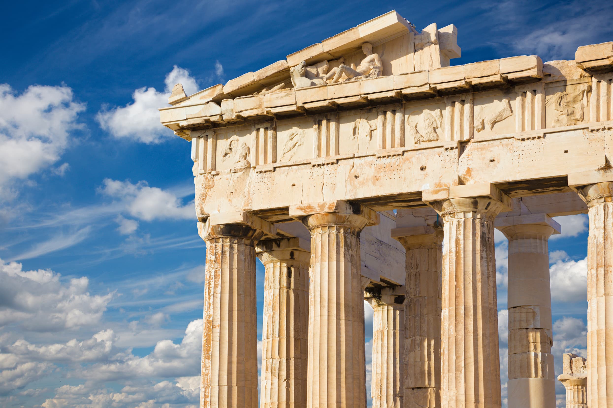 The Greek miracle and the invention of national discourse in Ancient Greece