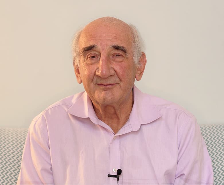 Peter J. Barnes